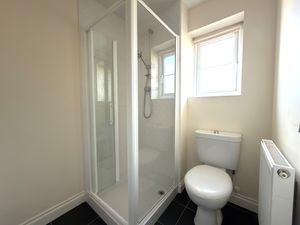 Ensuite- click for photo gallery